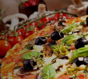 reddevilrestaurant.com